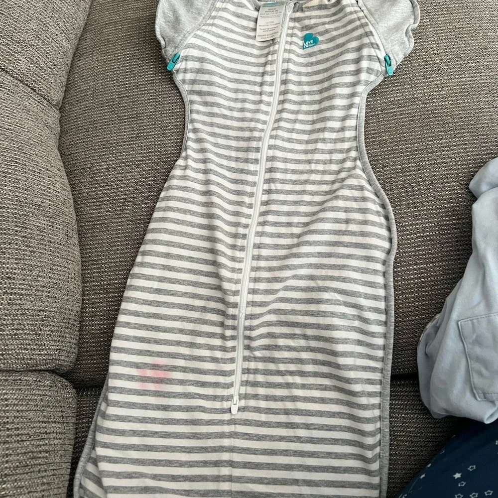 Love to dream swaddle bundle - Picture 3 of 6